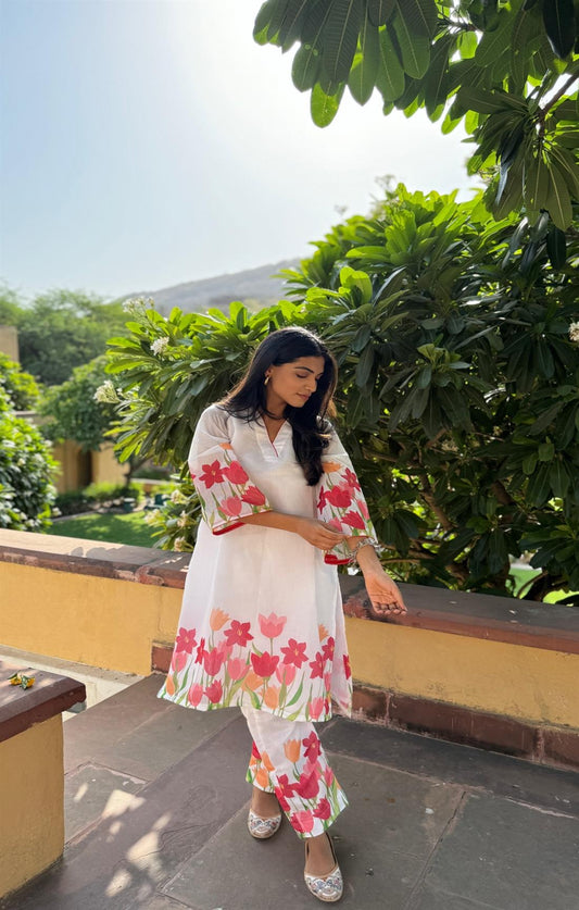 Magnolia White Kurta Set