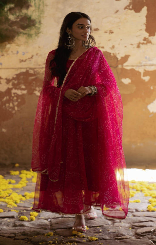 Aarzoo Rani Bandhani Suit Set