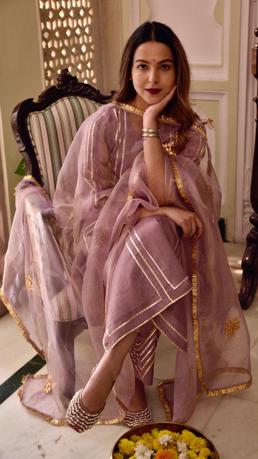 Jharonka Mauve Tissue Silk Suit Set