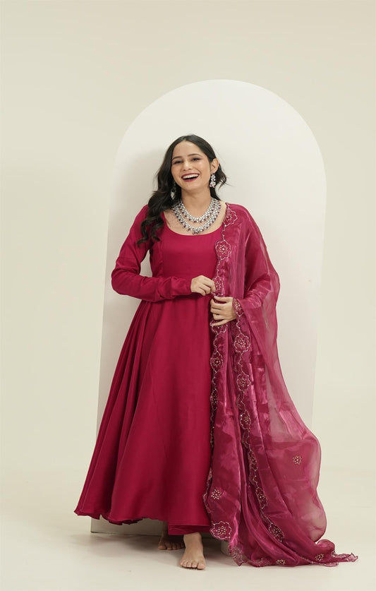 Kainaat Claret Star Suit Set