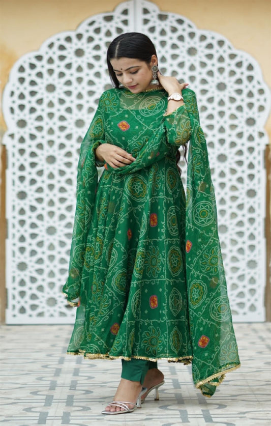 GREEN BANDHANI SUIT SET