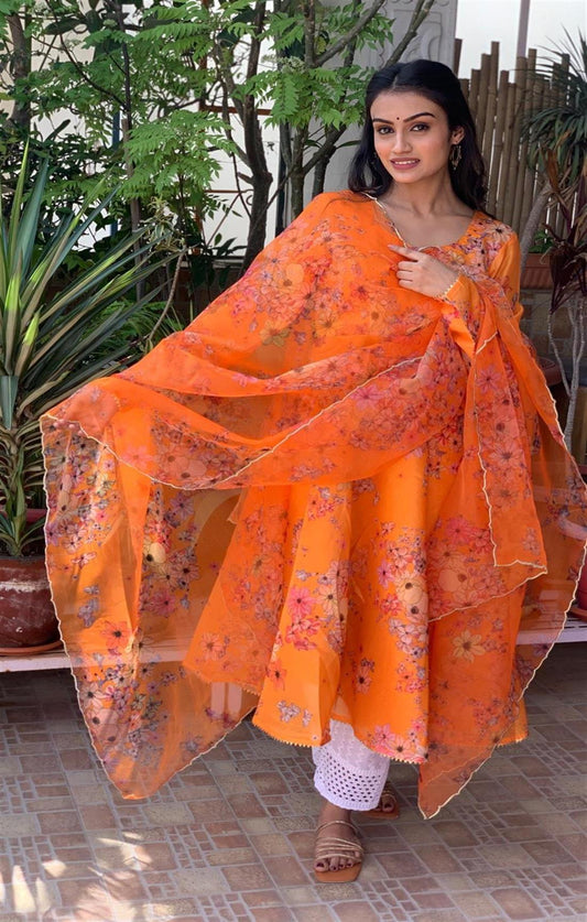 ORANGE FLARED SUIT SET