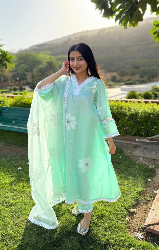 Avana Handpainted Suit Set