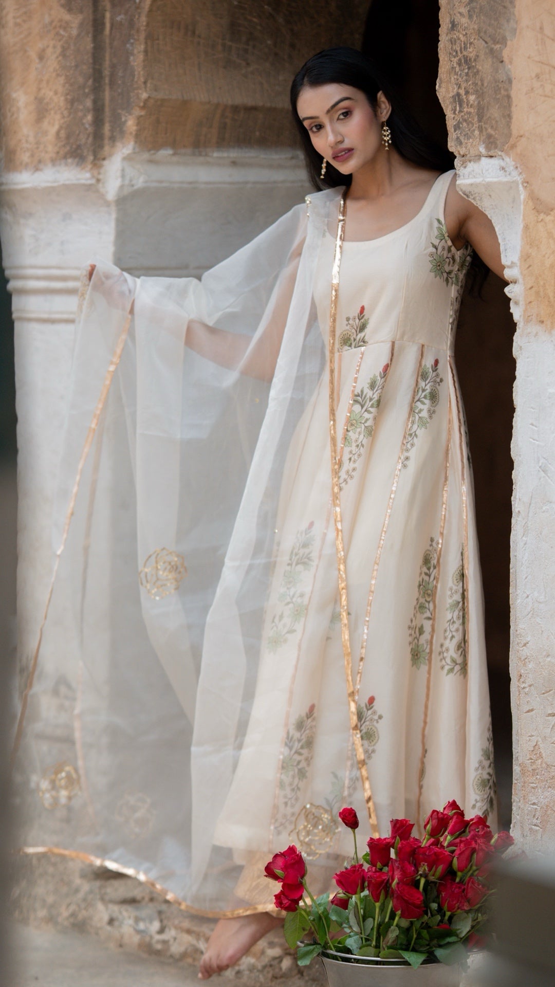 Rose Butte Garden Pure Roses Suit Set