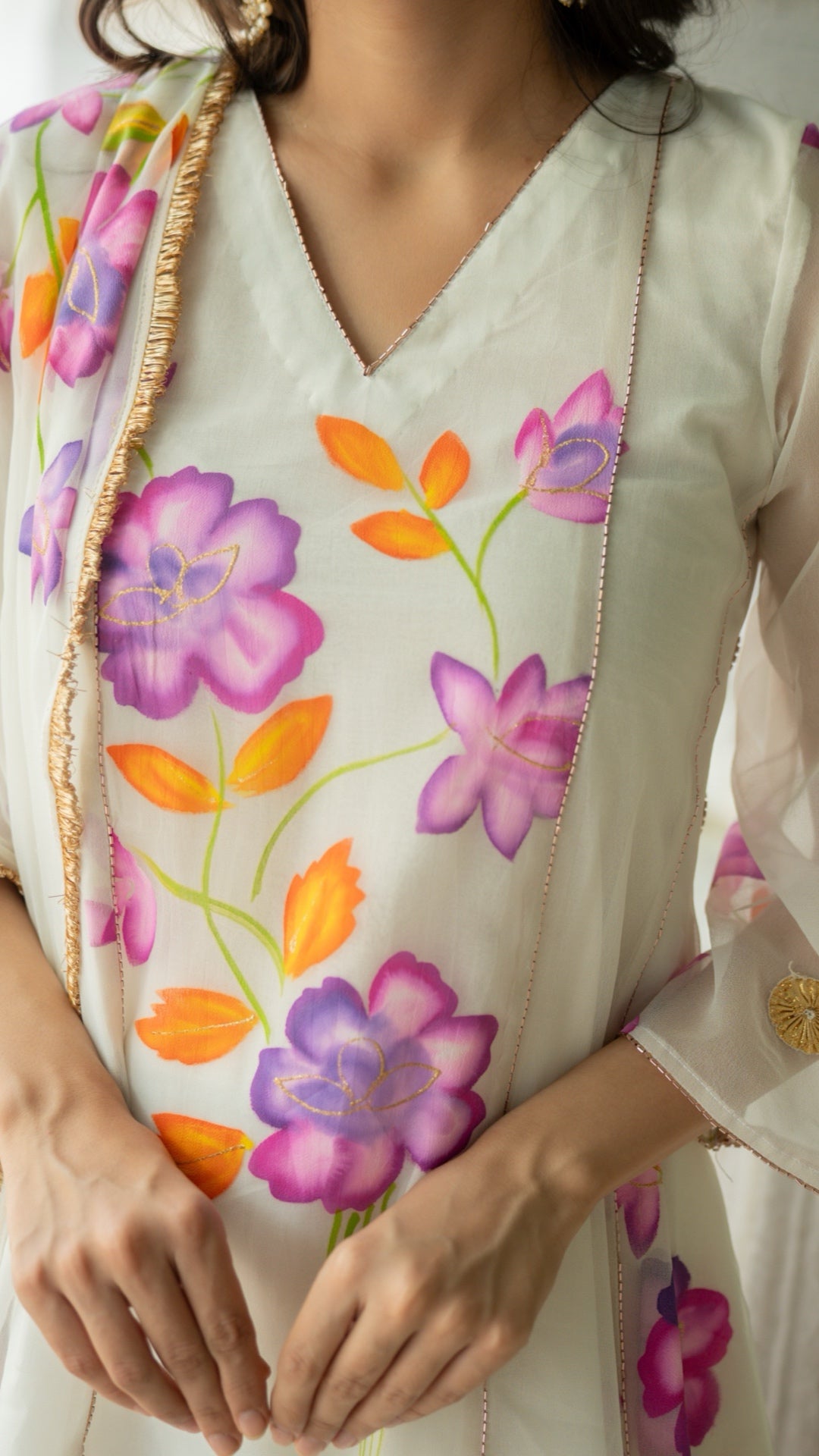Itar White Handpainted Suit Set