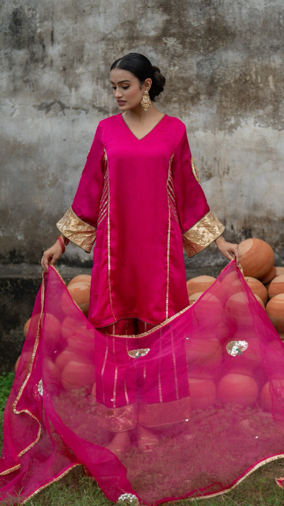 Moriyaa Fuchsia Pure Handwork Suit Set