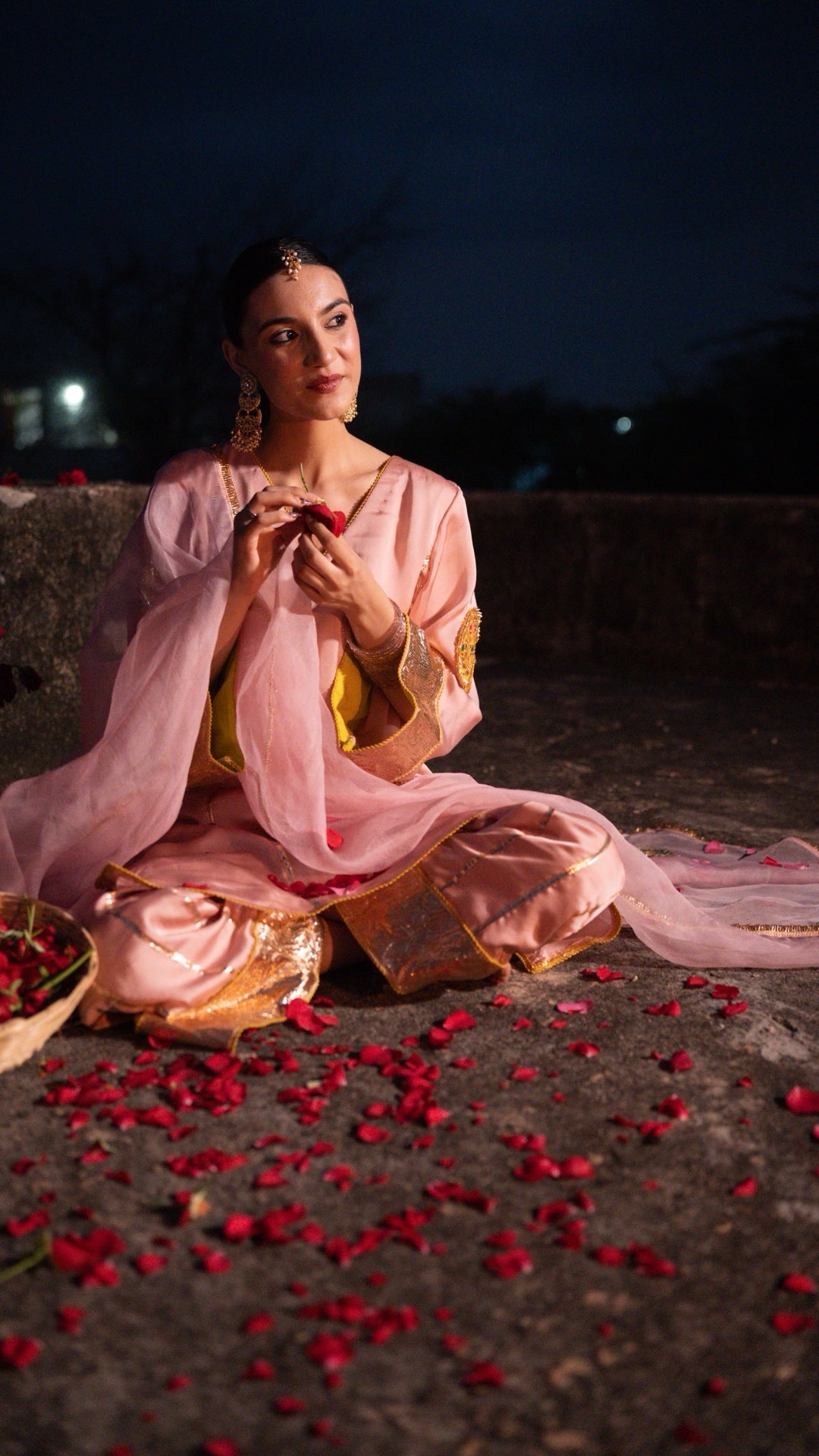 Moriyaa Pink Pearl Pure Handwork Suit Set