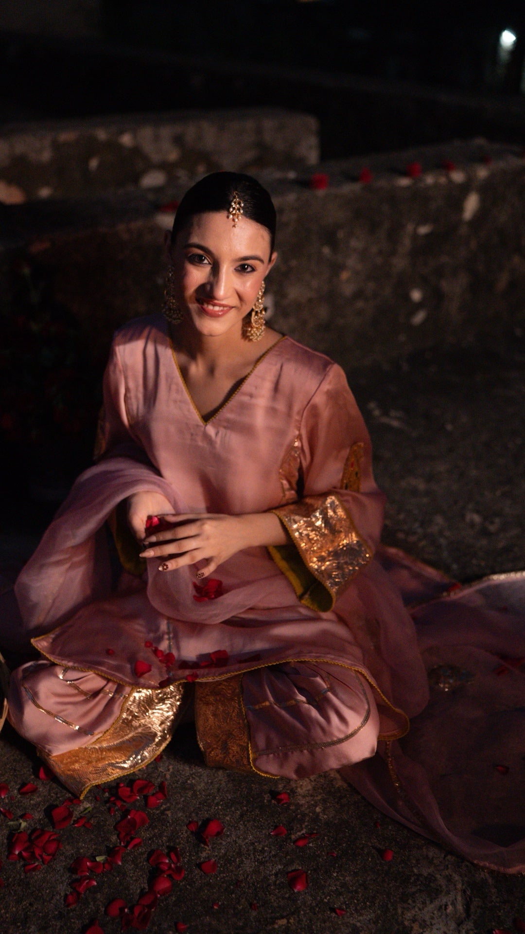 Moriyaa Pink Pearl Pure Handwork Suit Set