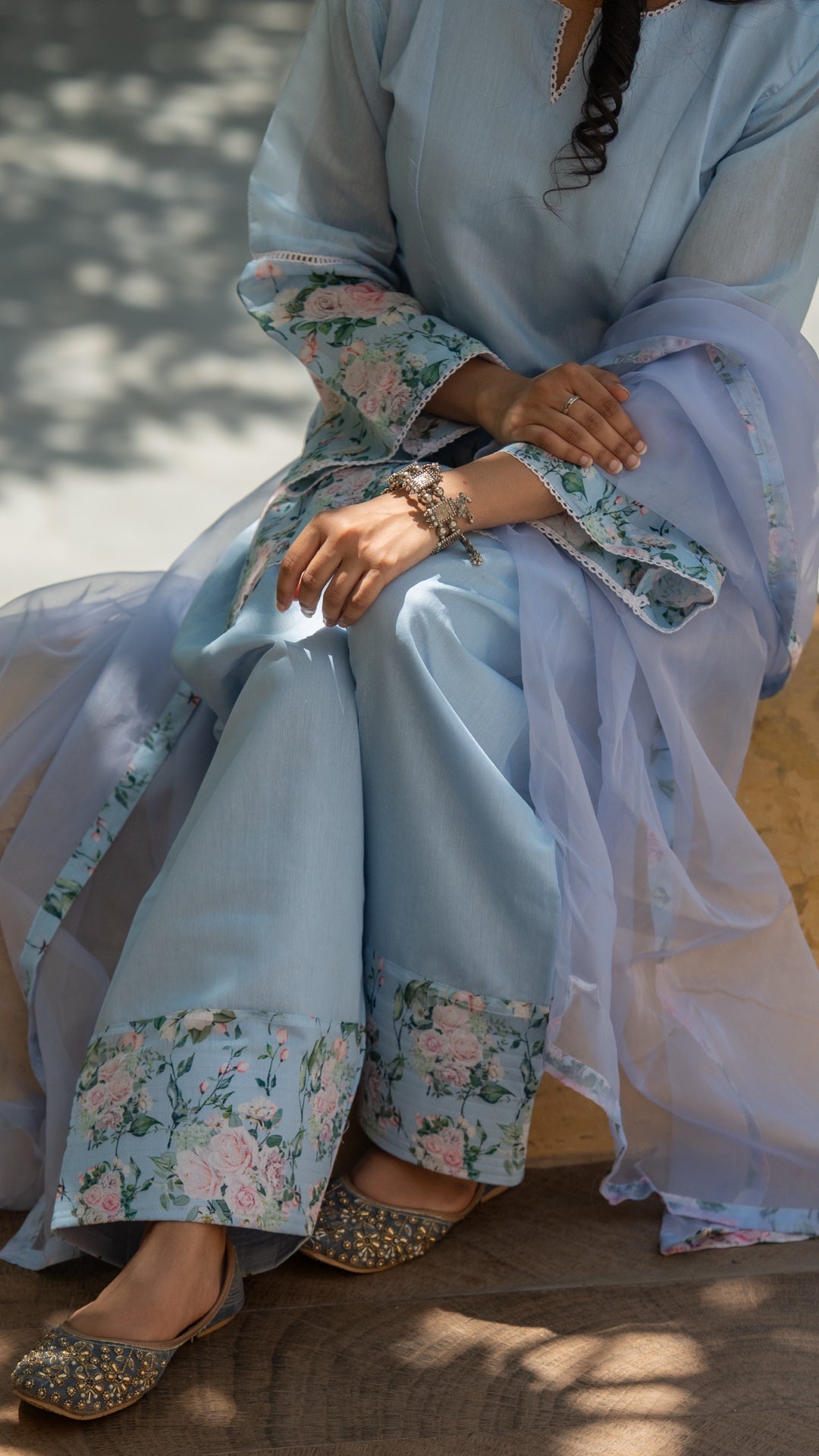 Asmani Floral Farshi Suit Set