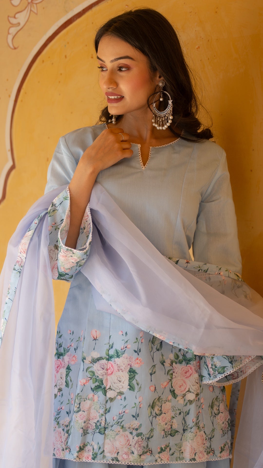 Asmani Floral Farshi Suit Set