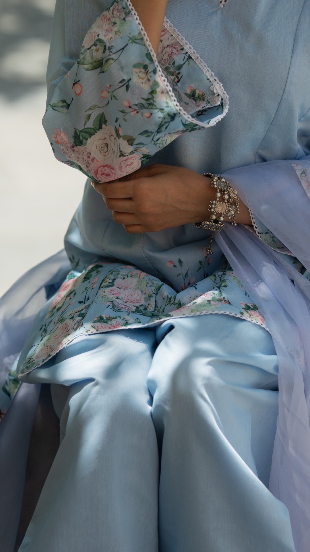 Asmani Floral Farshi Suit Set
