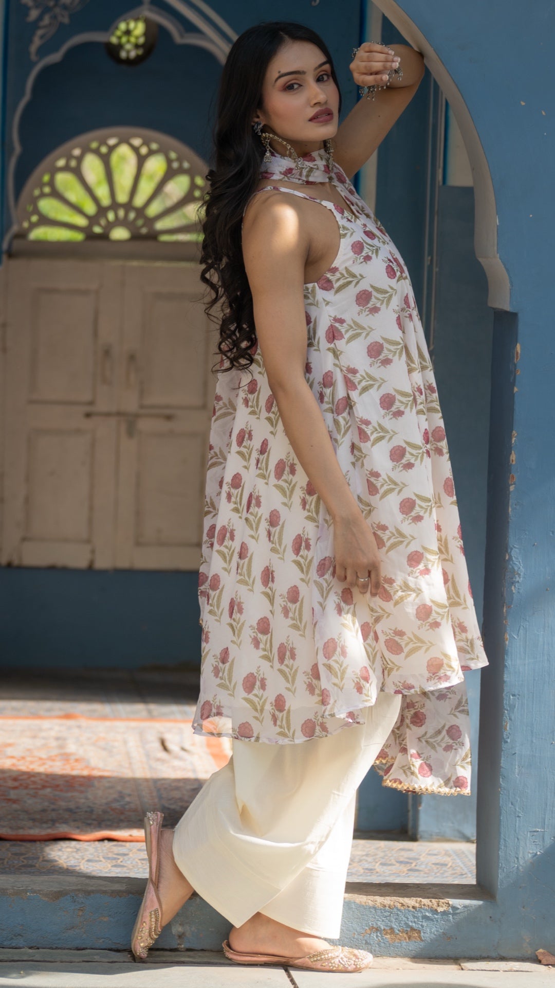 Butti Floral Farshi Suit Set