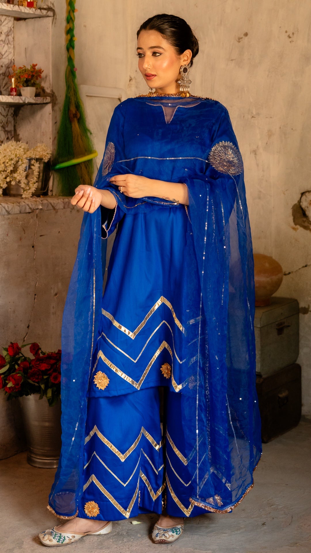 Sharvari Electric blue Suit Set