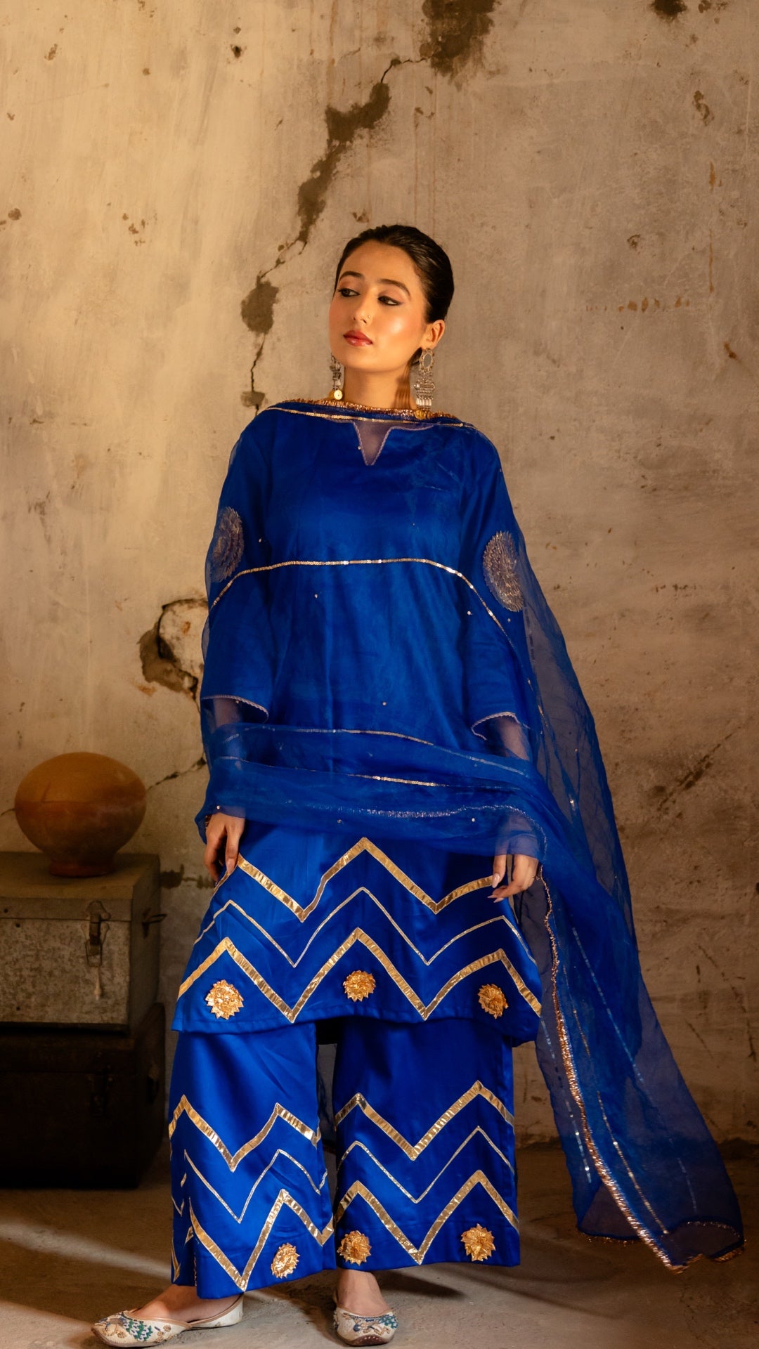 Sharvari Electric blue Suit Set