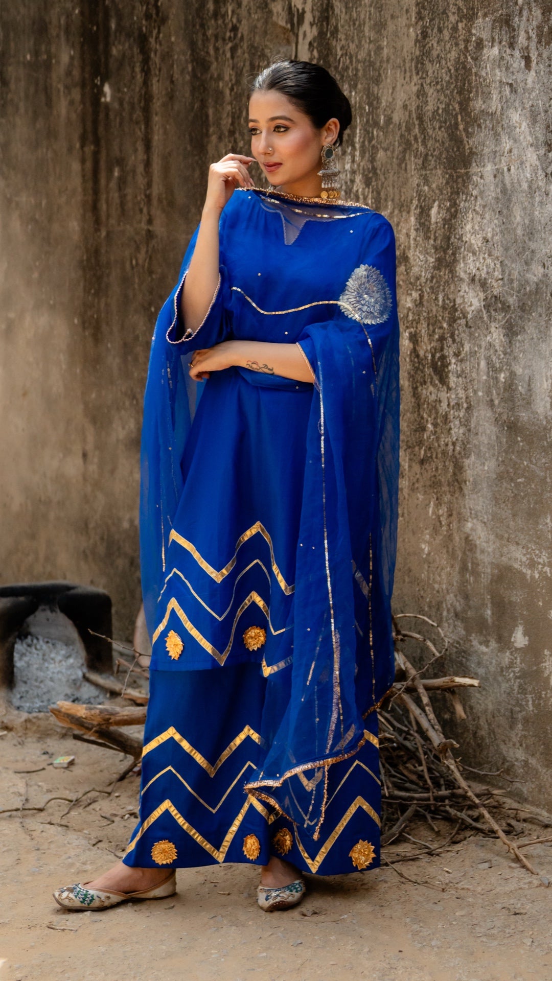 Sharvari Electric blue Suit Set
