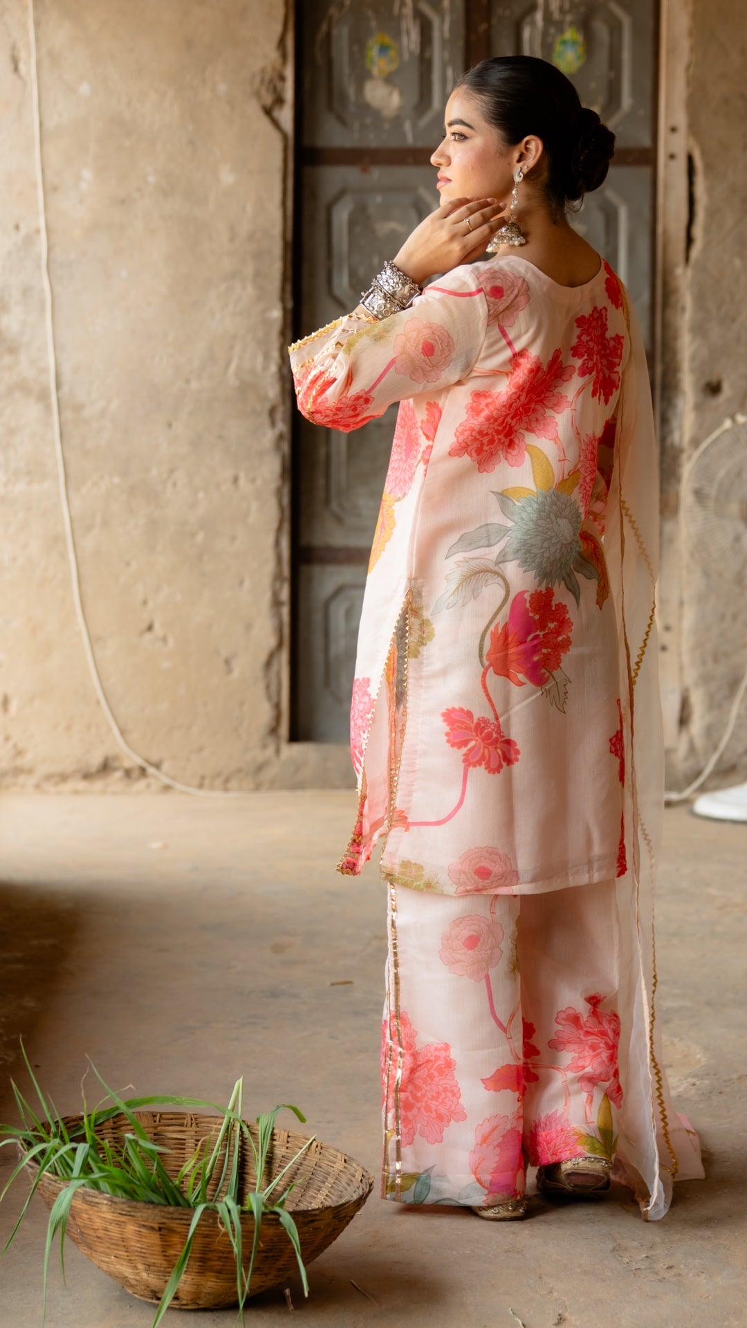 Yashoda Peach & Cream Suit Set