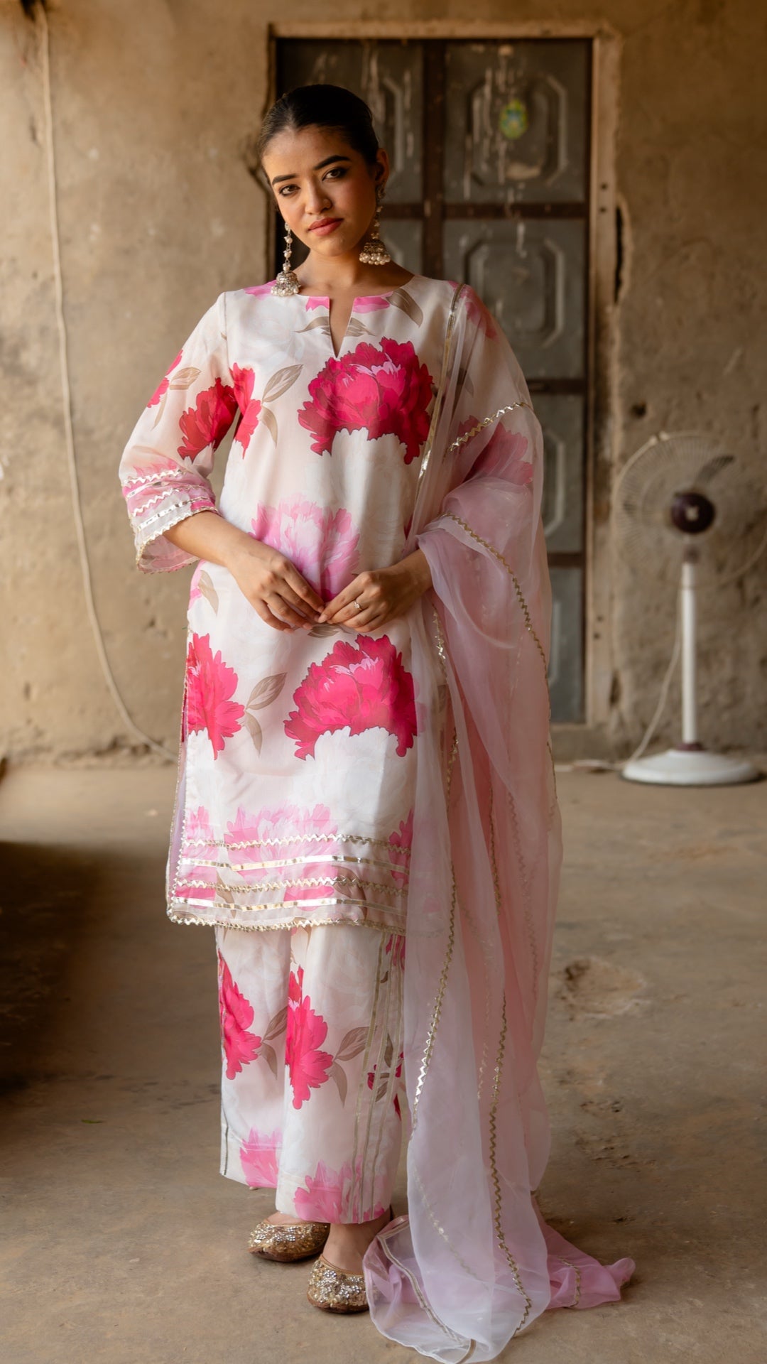 Yashoda Pink Suit Set