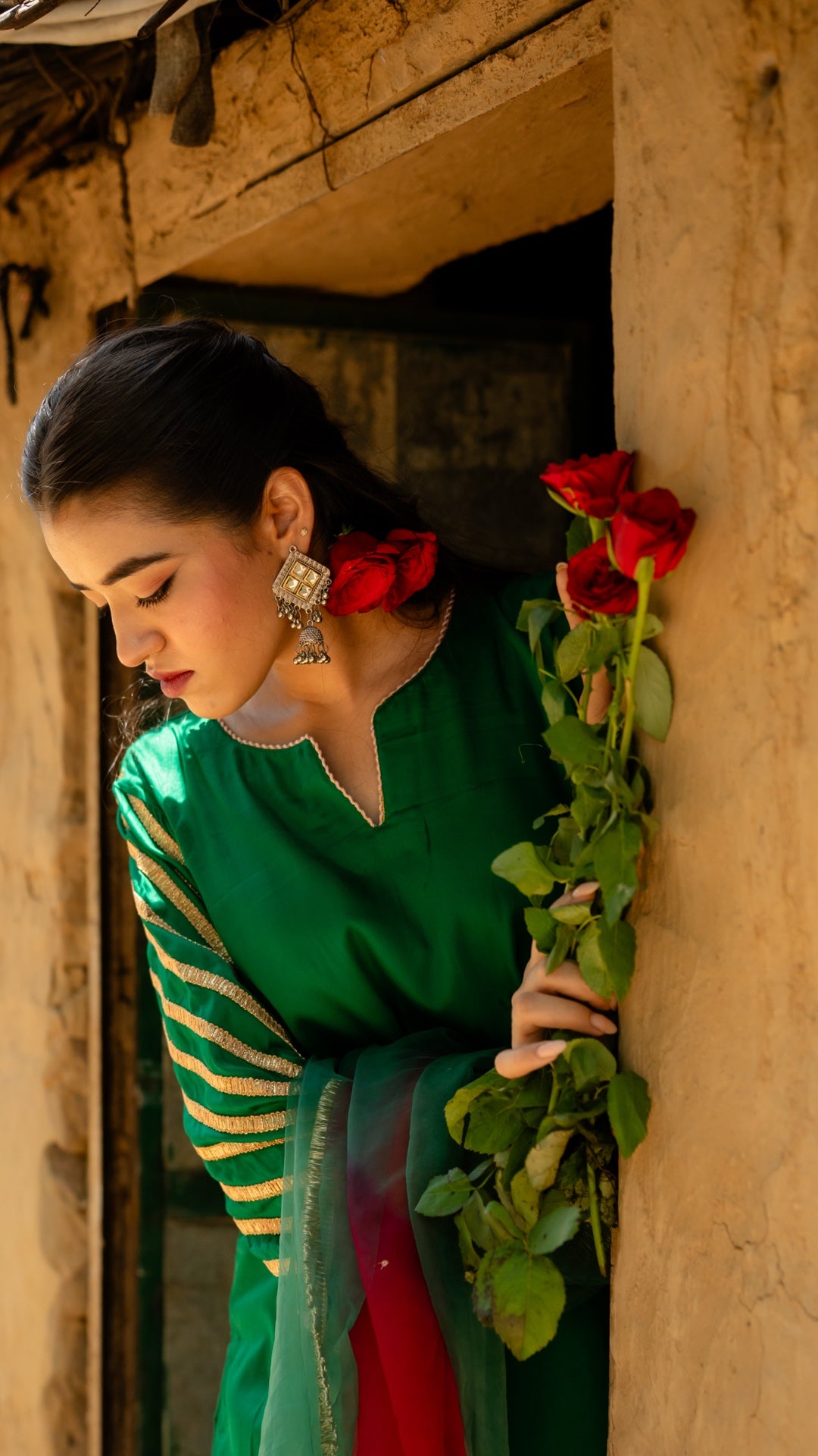 Mohini Dark Green & Pink Suit Set