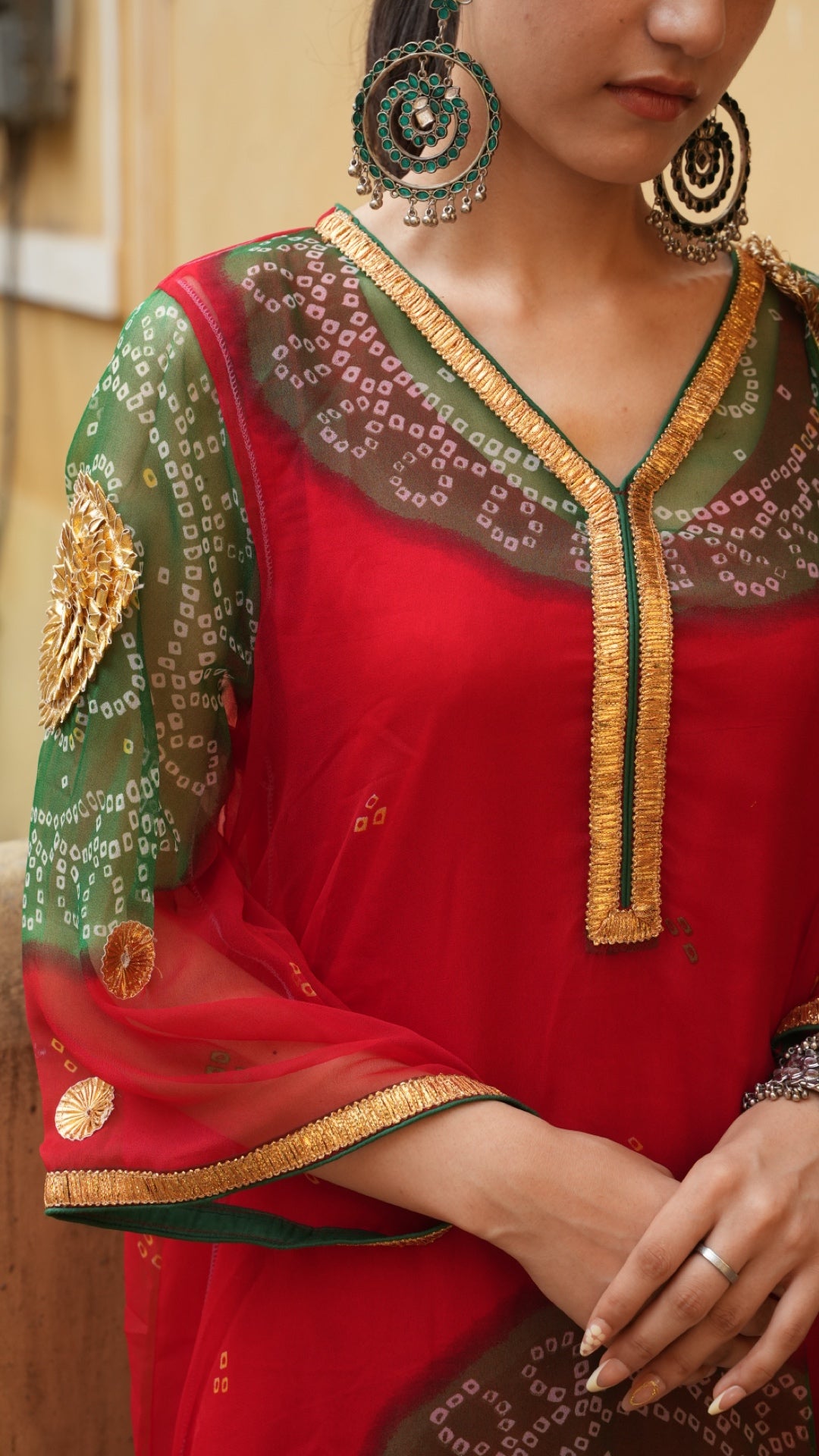 Bani Thani Laal Suit Set