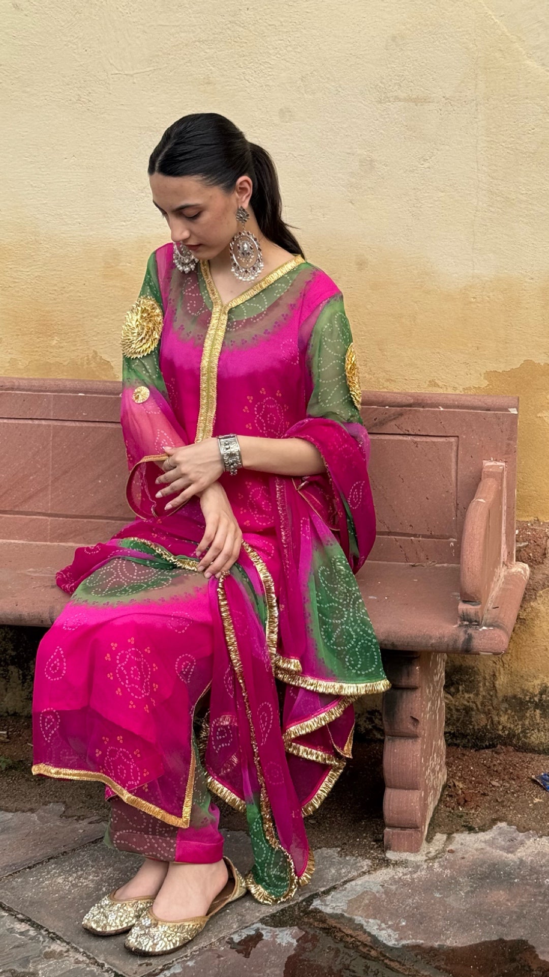 Bani Thani Rani Suit Set