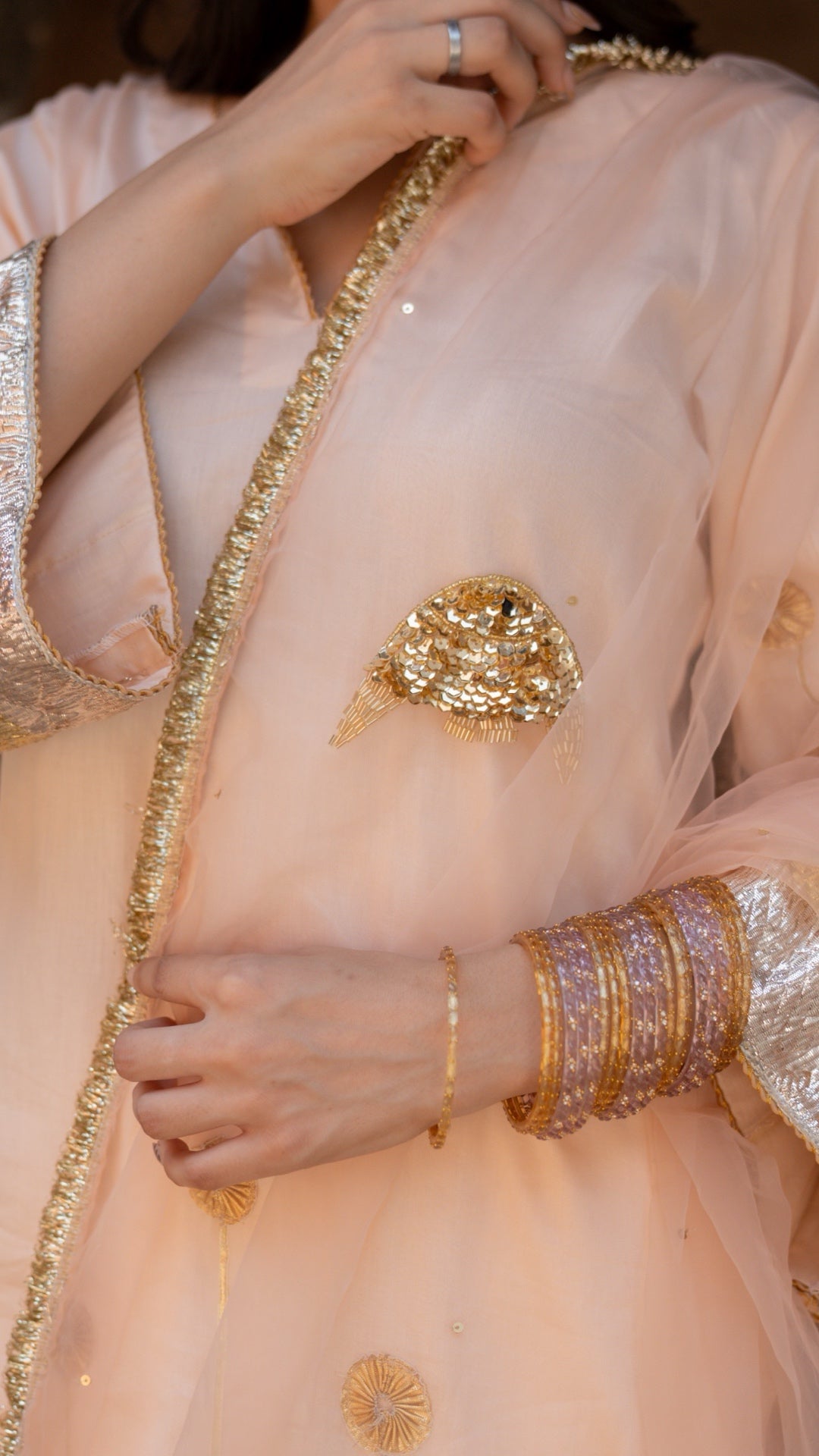 Sunehri Machli Peach Suit Set