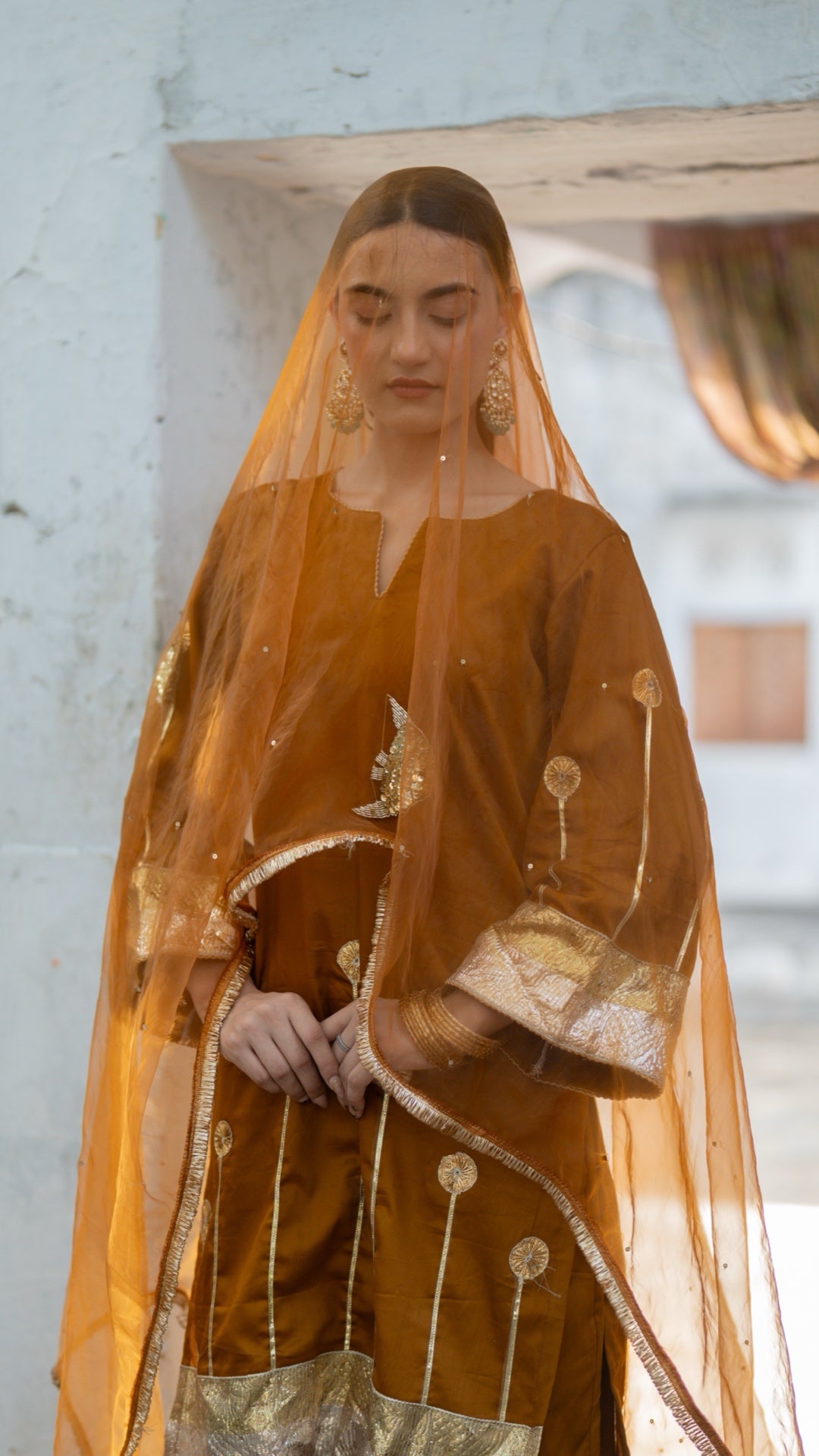 Sunehri Machli Suit Set